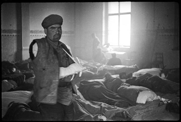 Случайно обнаружились уникальные фотографии Второй мировой войны
