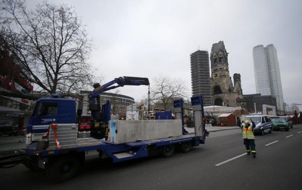 Рождество в бетонном бункере от Меркель: немецкие города переходят на осадное положение 