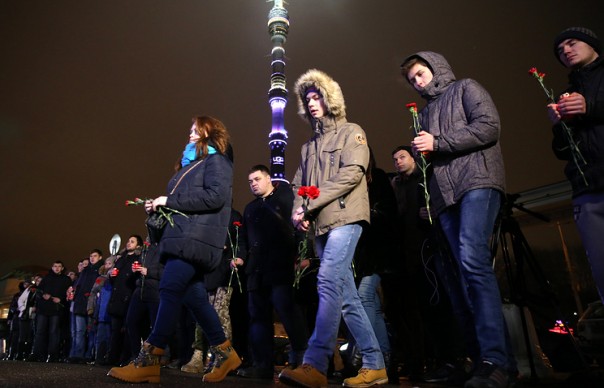 В России объявлен общенациональный траур по погибшим в катастрофе Ту-154