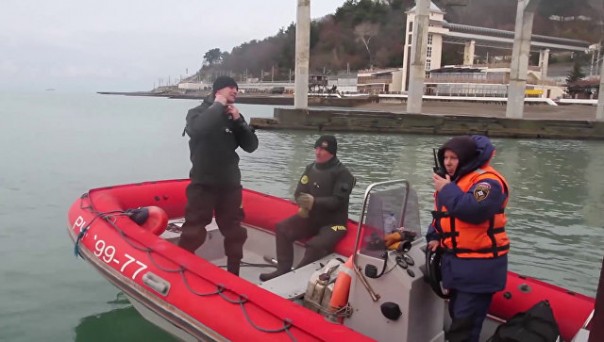 Первый черный ящик Ту-154 подняли на поверхность