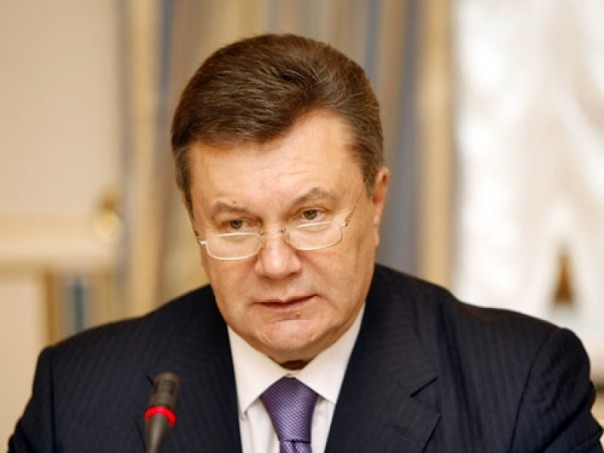 Киевский суд отказался проводить видеодопрос Януковича по делу о госизмене Киевский суд отказался проводить видеодопрос Януковича по делу о госизмене