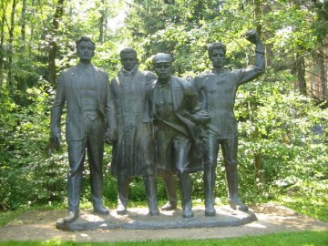 Парк Грутас в Литве (Grūto parkas)