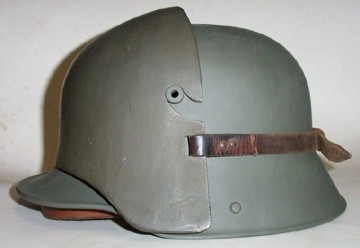 Зачем на немецких касках рога?