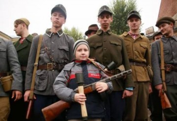 Александр Роджерс: Язык и мова