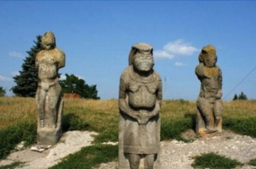 Укус пчелы: экс-президент Ющенко заявил, что «Репа» и «Чайка» - украинские творцы