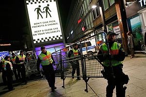 Под Новый год мигранты подвергли секс-атакам десятки женщин в Берлине Под Новый год мигранты подвергли секс-атакам десятки женщин в Берлине