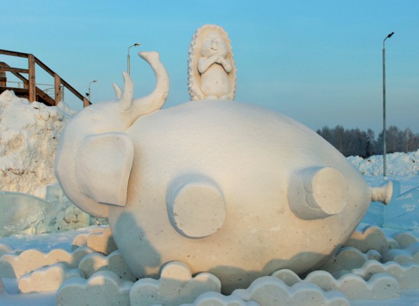 В мире прекрасного или Волшебная сила красноярского снега и льда В мире прекрасного или Волшебная сила красноярского снега и льда