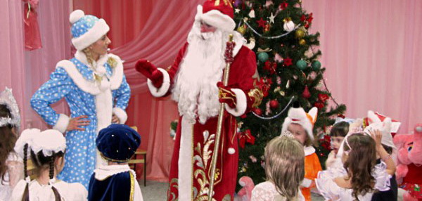 «С#ка, почему не Мыколай?!» — известная украинская телеведущая подверглась травле за Деда Мороза