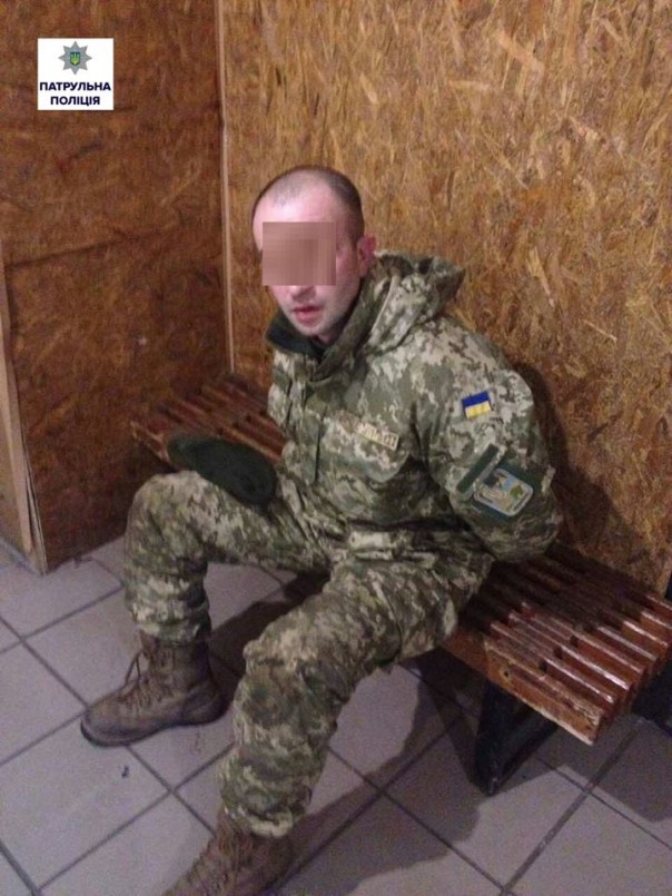 В Николаеве бухой защитник Украины хотел раздеть и изнасиловать пенсионерку, но был остановлен полицией