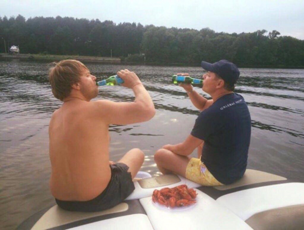 Ляшко улетел отдыхать в Таиланд в мужской компании — опубликованы документы Ляшко улетел отдыхать в Таиланд в мужской компании — опубликованы документы