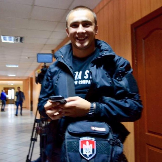 Опущенный одесский «правосек» закукарекал. Сергей Александровский Опущенный одесский «правосек» закукарекал. Сергей Александровский