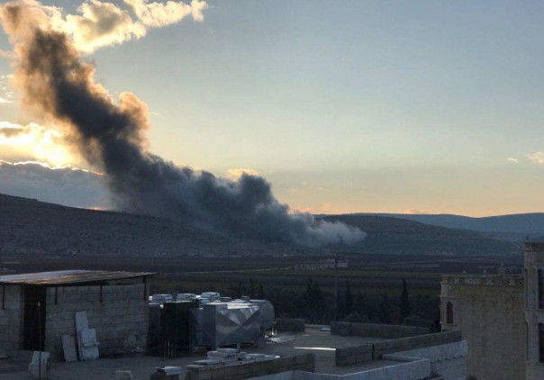 18+ «Выжженная земля»: ВВС США разбомбили город в Сирии, убиты и ранены 42 человека