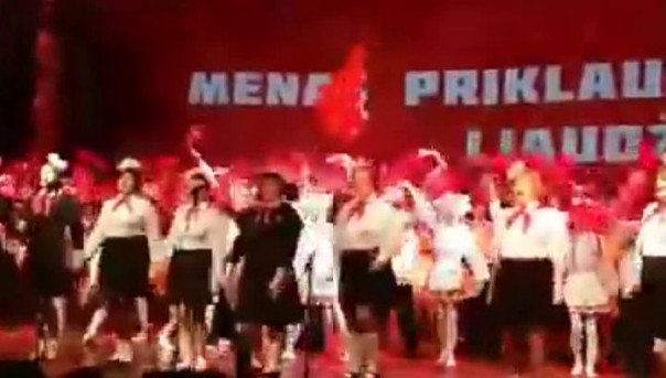 Литовские политики усмотрели "кремлевскую пропаганду" в пионерской песне