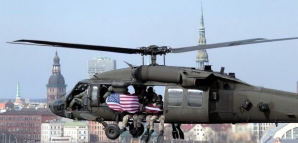 НАТО — странам Прибалтики: С русскими воевать не хотите? Мы вас заставим!