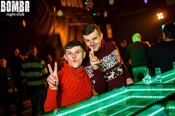 Night club "Бомба" (Тернополь) и его посетители на Рождество (Не реклама) Night club "Бомба" (Тернополь) и его посетители на Рождество (Не реклама)