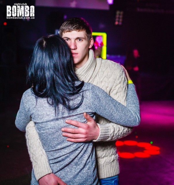 Night club "Бомба" (Тернополь) и его посетители на Рождество (Не реклама) Night club "Бомба" (Тернополь) и его посетители на Рождество (Не реклама)