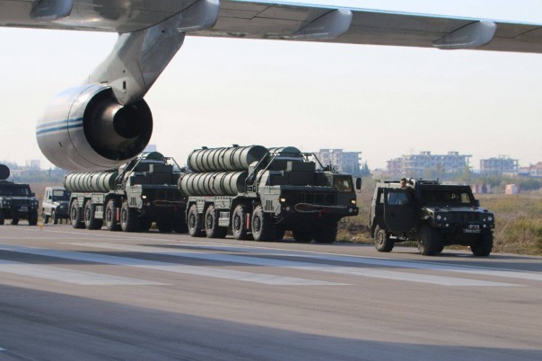 Два полка ЗРС С-400 заступили на боевое дежурство в Крыму