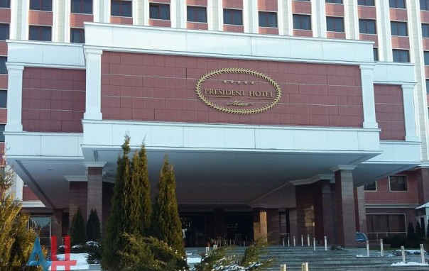 В Минске началась встреча представителей ДНР в политподгруппе с координатором ОБСЕ – МИД В Минске началась встреча представителей ДНР в политподгруппе с координатором ОБСЕ – МИД