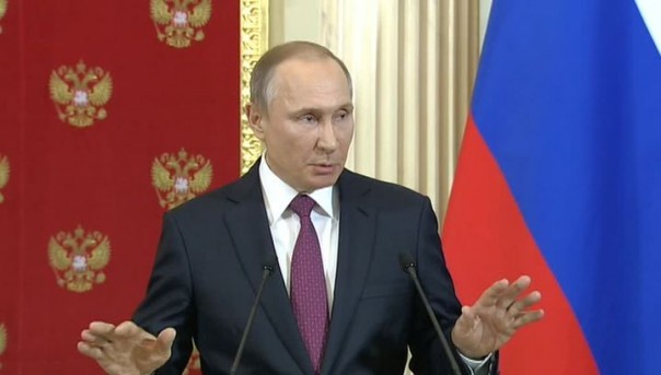 Путин не представляет, что Трамп в Москве встречался с проститутками