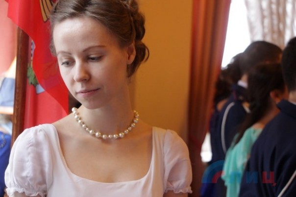 Первый в ЛНР Святочный бал состоялся в Луганске Первый в ЛНР Святочный бал состоялся в Луганске