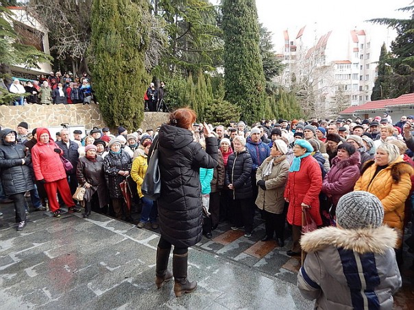 Конфликт в Крыму: Гурзуф против «Артека»