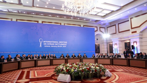 Делегации Дамаска и сирийской оппозиции сели за стол переговоров в Астане