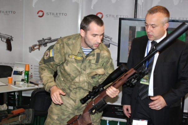 «Армата-Киллер» оказалась модифицированной винтовкой Мосина с «чудо-патронами» «Армата-Киллер» оказалась модифицированной винтовкой Мосина с «чудо-патронами»