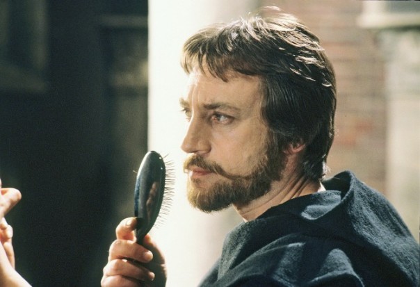 «Песня не дает покоя»: 79 лет Высоцкому