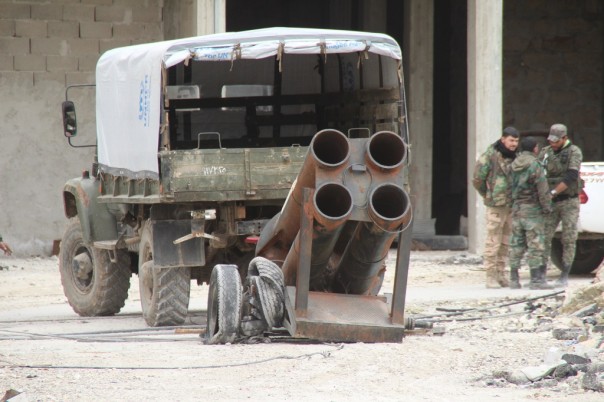 Российские саперы предотвратили мощный взрыв на складе в Алеппо Российские саперы предотвратили мощный взрыв на складе в Алеппо