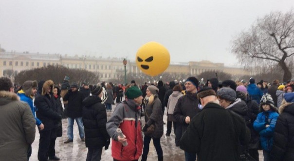 Неудавшийся Майдан на Марсовом поле