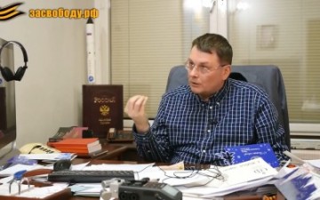 На пикет в поддержку Путина в Астрахани вышло всего пять человек.