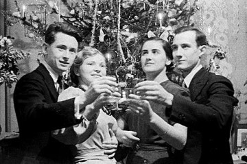 Светлые лица советских людей