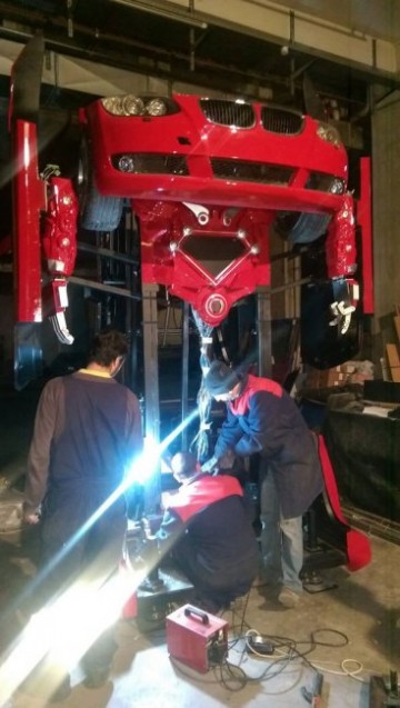 В Турции создан трансформер на основе автомобиля BMW