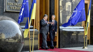 НАТО предпочитает сотрудничать с Киевом без обязательств