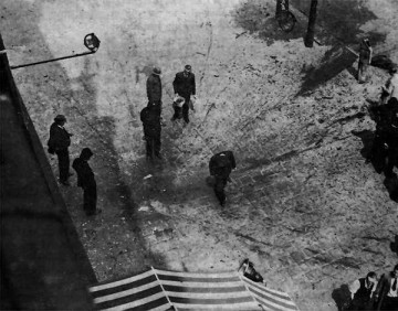 Киев по горло завален мусором из Львова