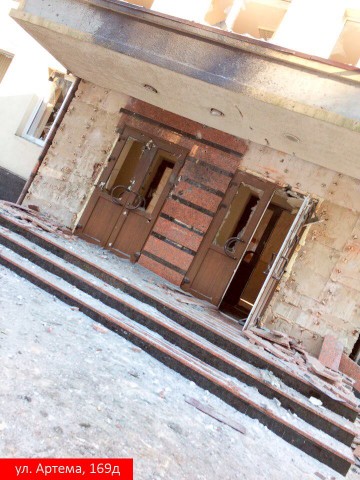 Украинская армия перенесла обстрелы ближе к центру Донецка. Укрофашисты обстреляли НИИ (РАНИМИ) в центре Донецка (31.01.2017)