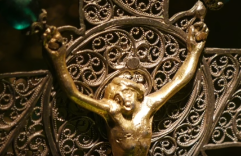 Распятия Исторического музея (Познавательное ТВ, Артём Войтенков)