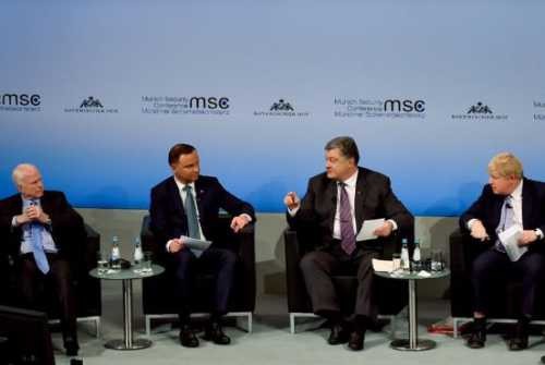 Скоморохи Мюнхена. Эту не узнали, тех не услышали