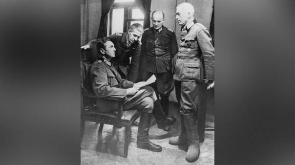 Главный пленник. Как из фельдмаршала Паулюса антифашиста делали Главный пленник. Как из фельдмаршала Паулюса антифашиста делали