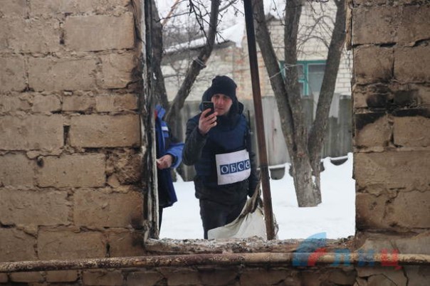 Сводка от НМ ЛНР 2 февраля 2017. СБУ, угрожая расправой над задержанной матерью, требовали сотрудничества от бойца НМ ЛНР