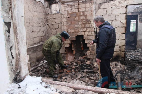 Сводка от НМ ЛНР 2 февраля 2017. СБУ, угрожая расправой над задержанной матерью, требовали сотрудничества от бойца НМ ЛНР