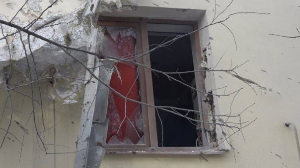 Сводка от МО ДНР 2 февраля 2017. за сутки свыше 1600 обстрелов, повреждено 38 домостроений, ранены 6 мирных жителей, много разрушений