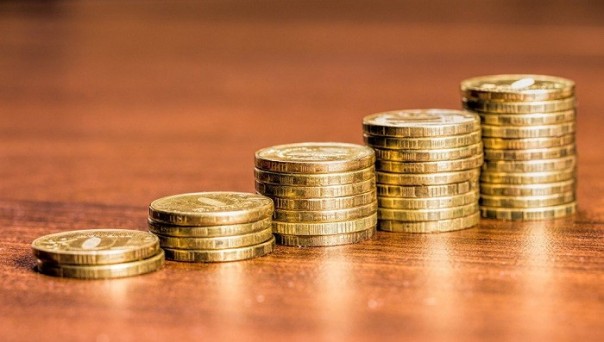 Банк России не смог остановить рост курса рубля