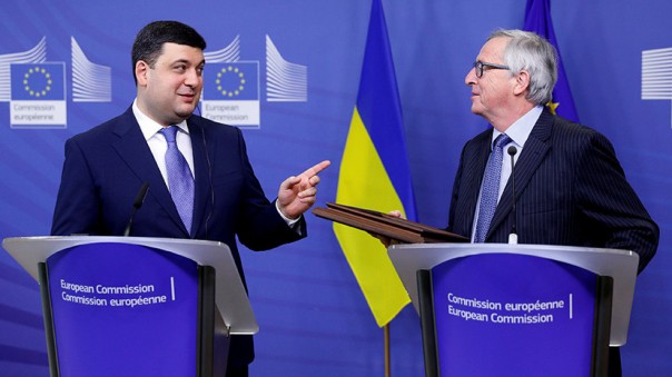 «Волк в овечьей шкуре»: в ЕС начали критиковать Порошенко «Волк в овечьей шкуре»: в ЕС начали критиковать Порошенко