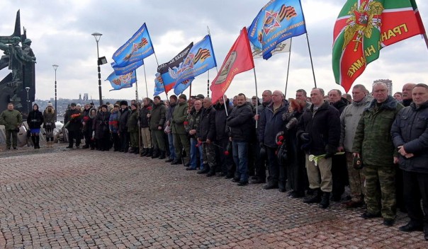 Сводка от МО ДНР 14 февраля 2017. За сутки более 1000 обстрелов, взрыв на ДКЗХИ, уничтожено 5 укрофашистов при неудачной попытке прорыва