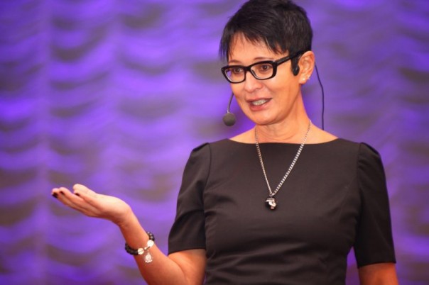 Хакамада пригрозила России революцией