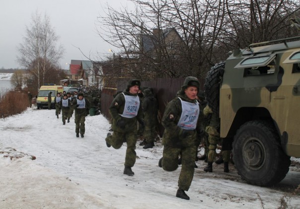Ивангород поет в День защитника Отечества / Ивангород: спорт — это жизнь Ивангород поет в День защитника Отечества / Ивангород: спорт — это жизнь