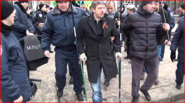 В День Победы повязывал гвардейскую ленту на нарах