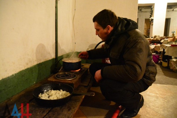 Сводка от МО ДНР 25 февраля 2017. Обстановка на фронте резко обострилась, ВСУ за сутки более 2 тыс. раз обстреляли ДНР Сводка от МО ДНР 25 февраля 2017. Обстановка на фронте резко обострилась, ВСУ за сутки более 2 тыс. раз обстреляли ДНР