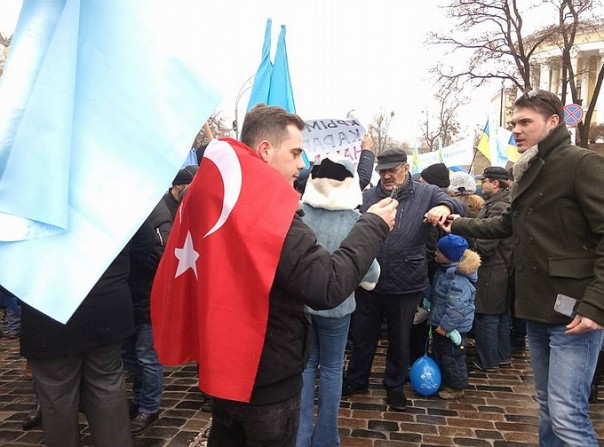 Марш вялых «деоккупантов» Крыма